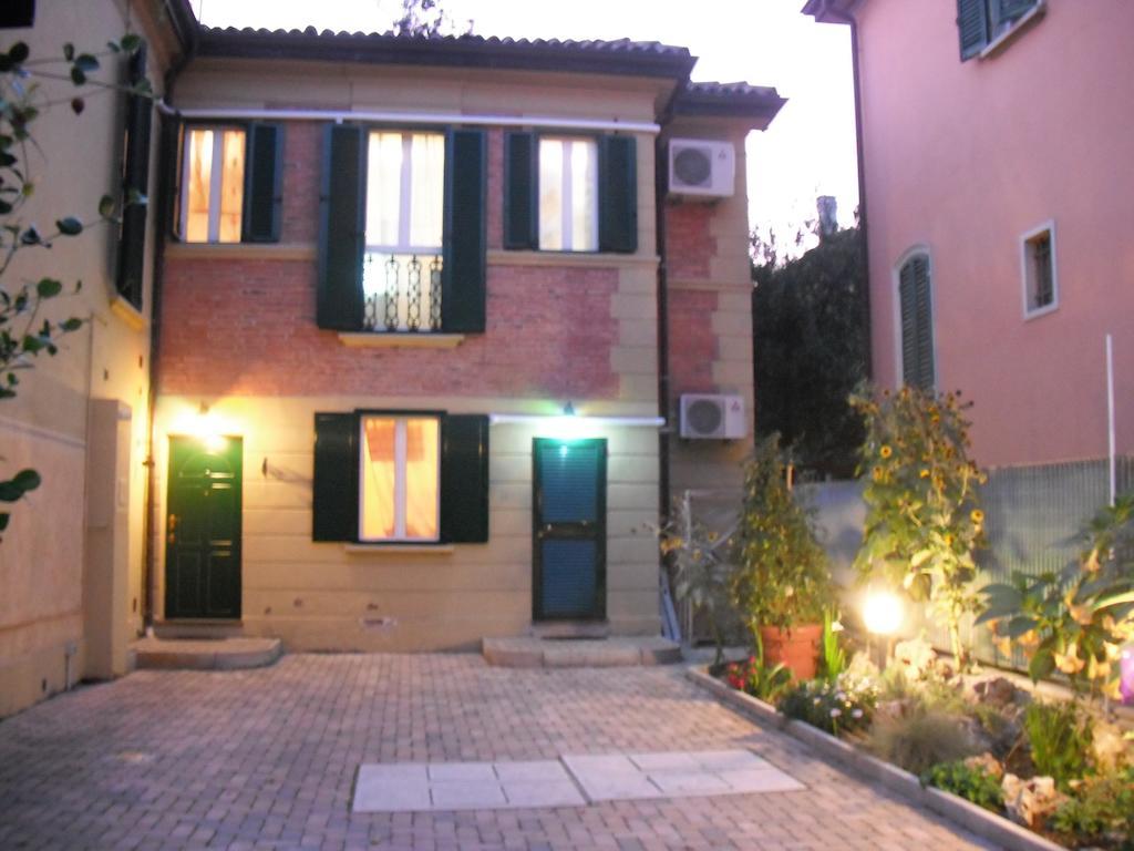 Appunti Di Viaggio Room & Breakfast San Giorgio di Piano Værelse billede